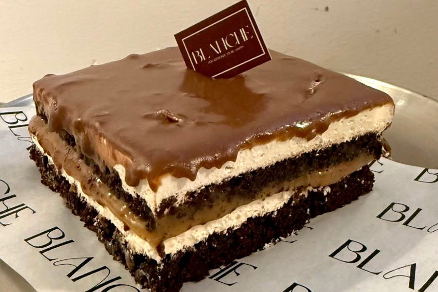 Dolci Cake